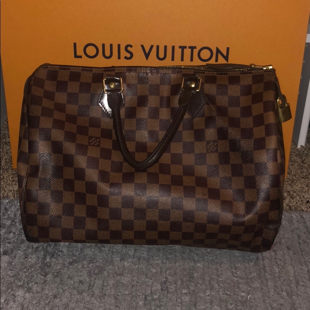 Louis Vuitton Speedy 30
